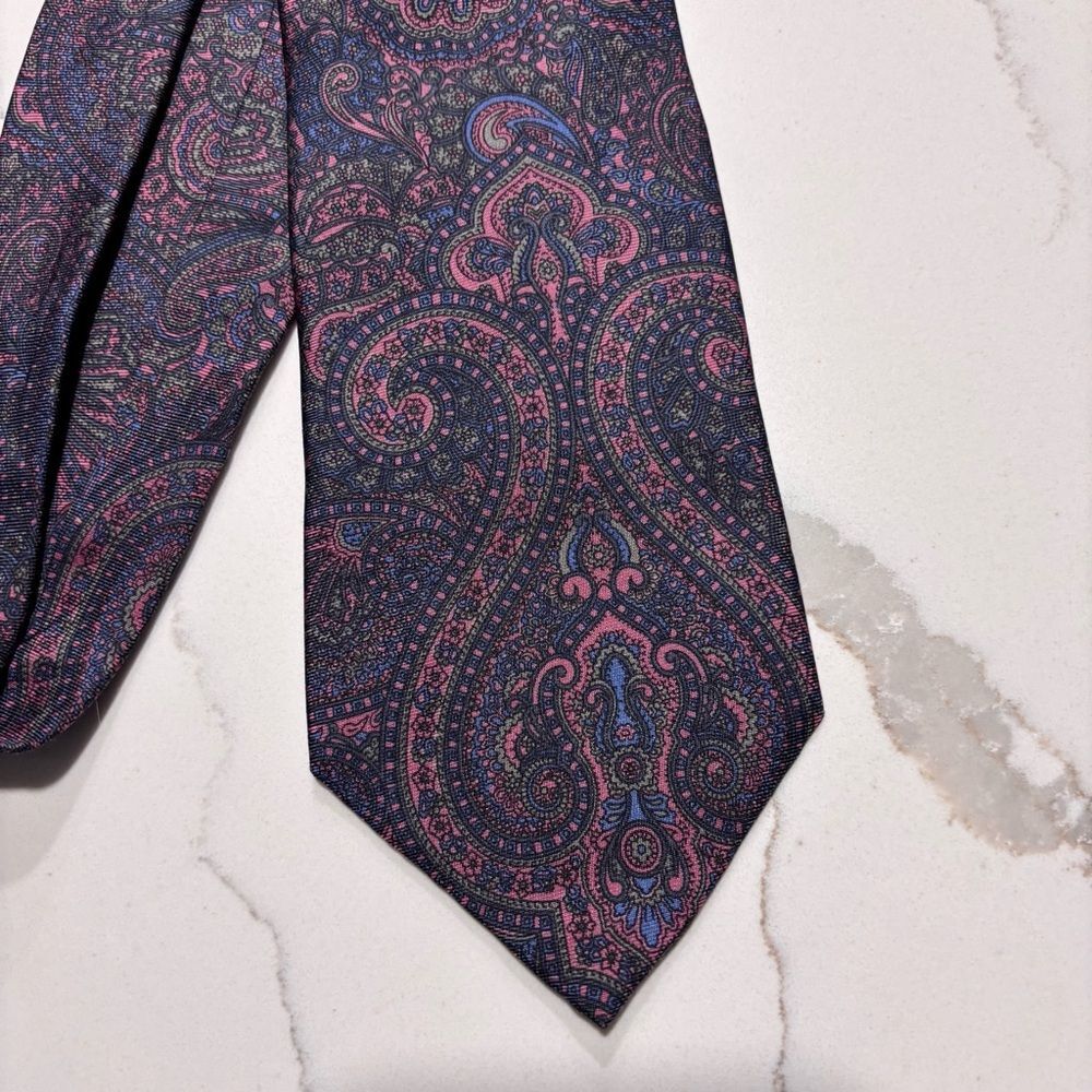 Kenneth Robert’s Vintage Men's Paisley Silk Tie Navy with Pink Accents Formal